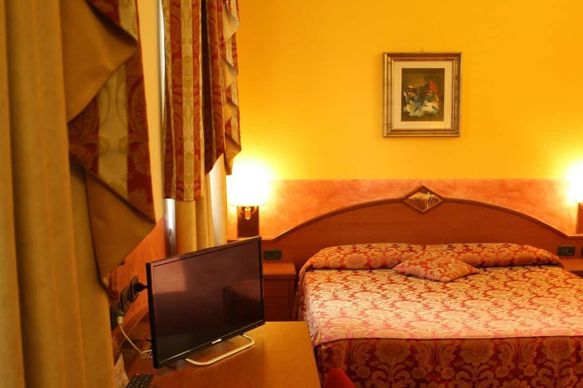 Minibar, két bảo mật tại phòng