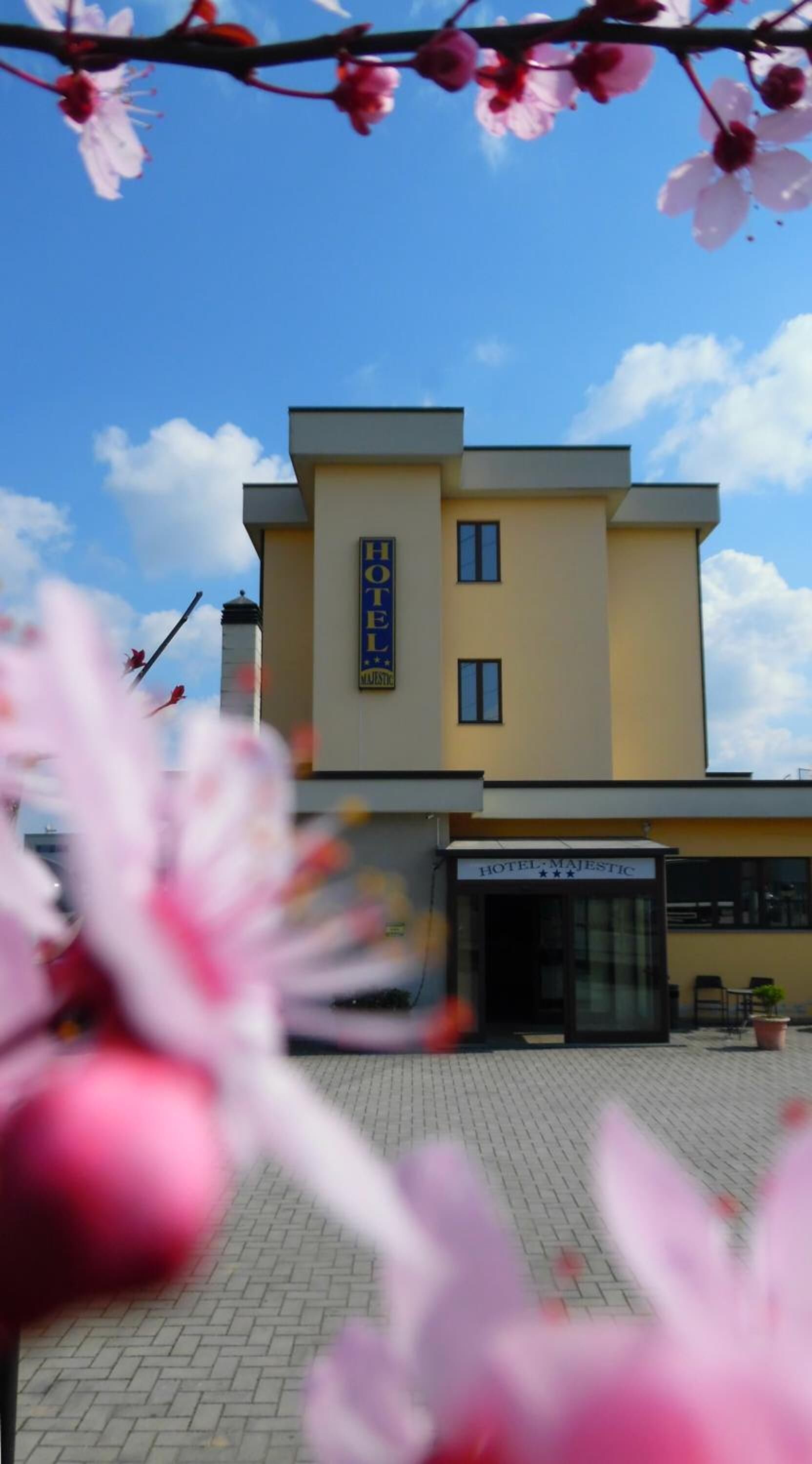 Photo - Hotel Majestic