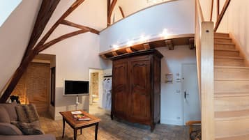 Suite Duplex Saint Bruno | 起居區 | 平面電視