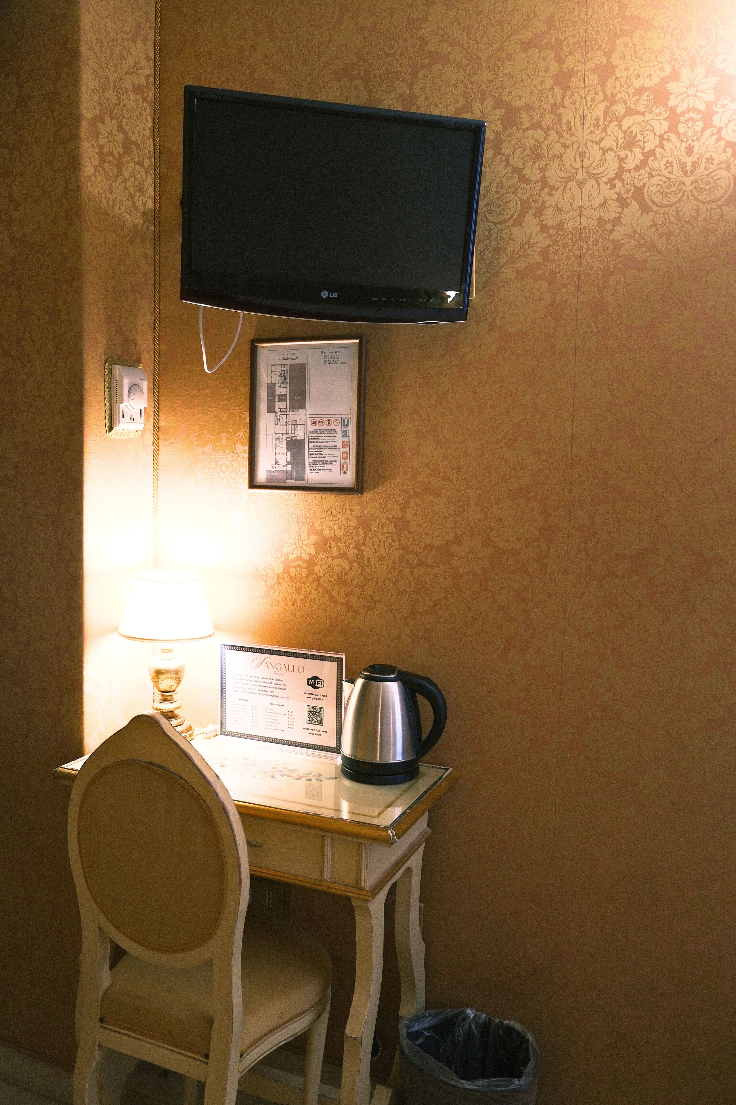 basic room, 1 double bed, courtyard view, tower | 1 bedroom, hypo-allergenic bedding, down duvets, memory-foam beds