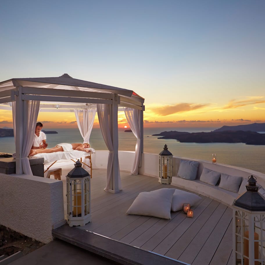 Couples treatment rooms, sauna, hot tub, steam room, body treatments