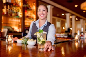 Bar (in der Unterkunft)