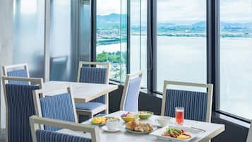 Area sarapan