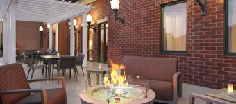 Courtyard by Marriott Saratoga Springs