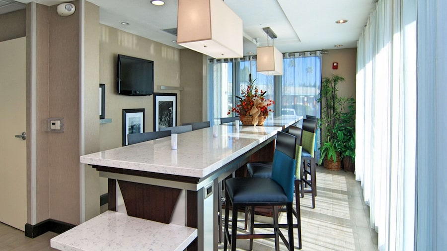 Hampton Inn & Suites Mountain View