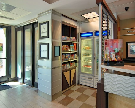 Snack bar