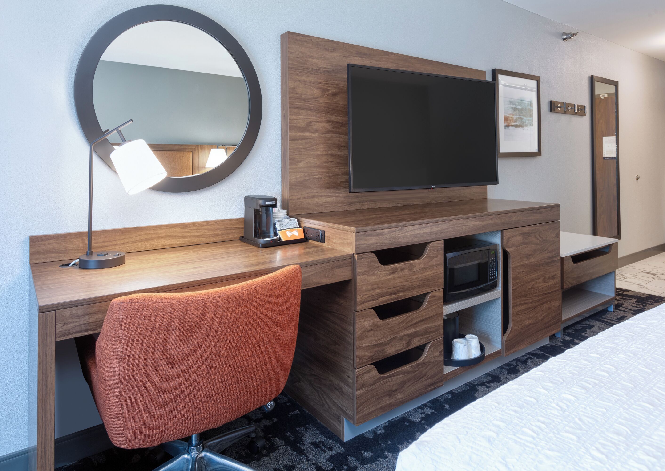 desk, iron/ironing board, free wifi, bed sheets