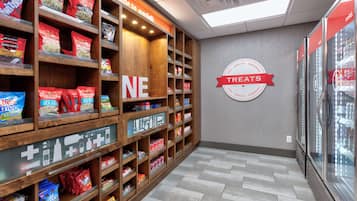 Snack-bar