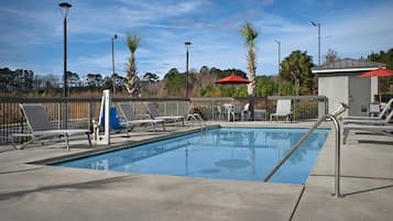 Seasonal outdoor pool