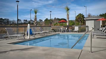 Seasonal outdoor pool