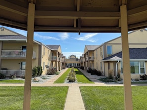 슈피리어 아파트, 침대(여러 개), 호수 전망 | 테라스/파티오