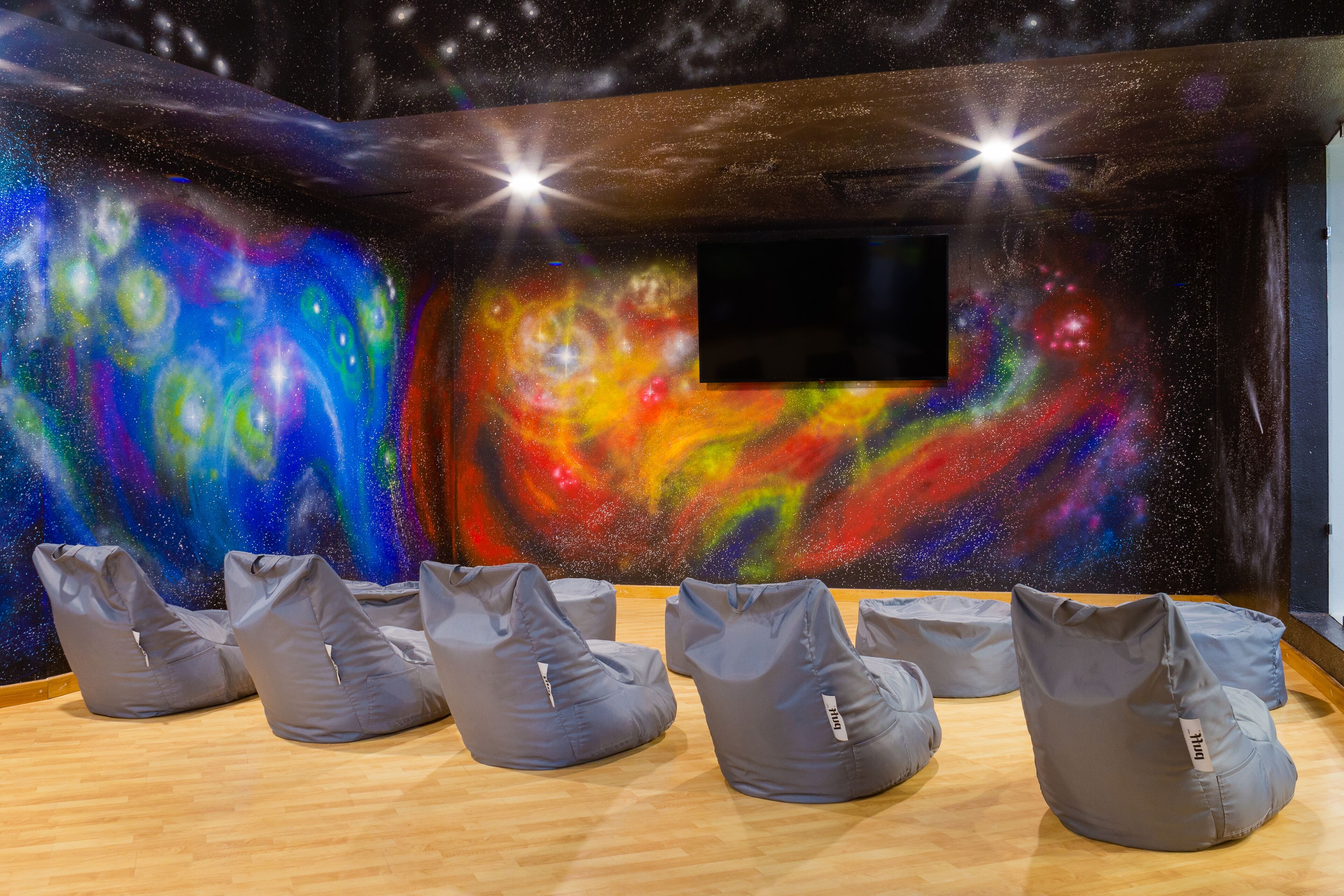 children’s play area – indoor