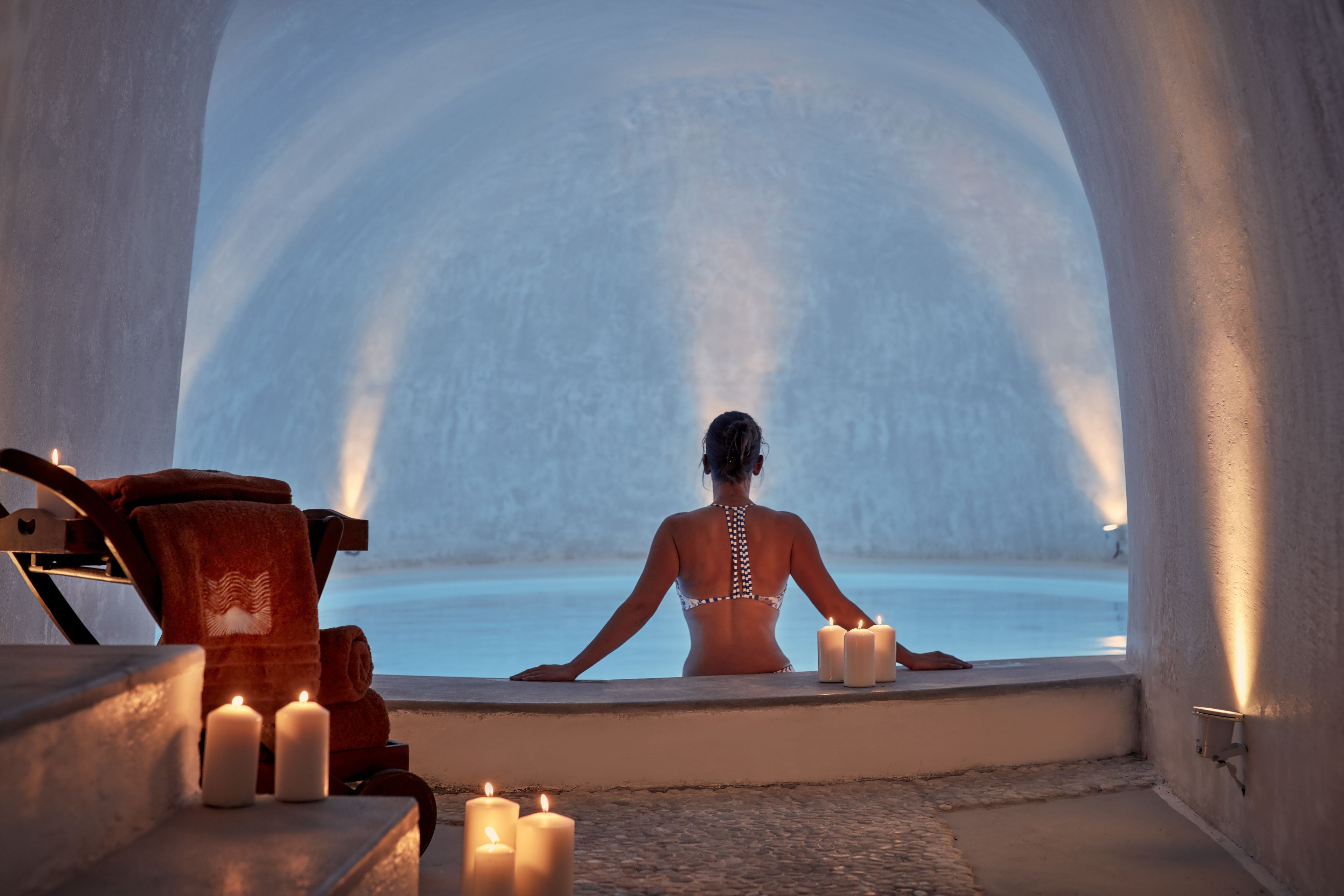 Couples treatment room(s), sauna, hot tub, steam room