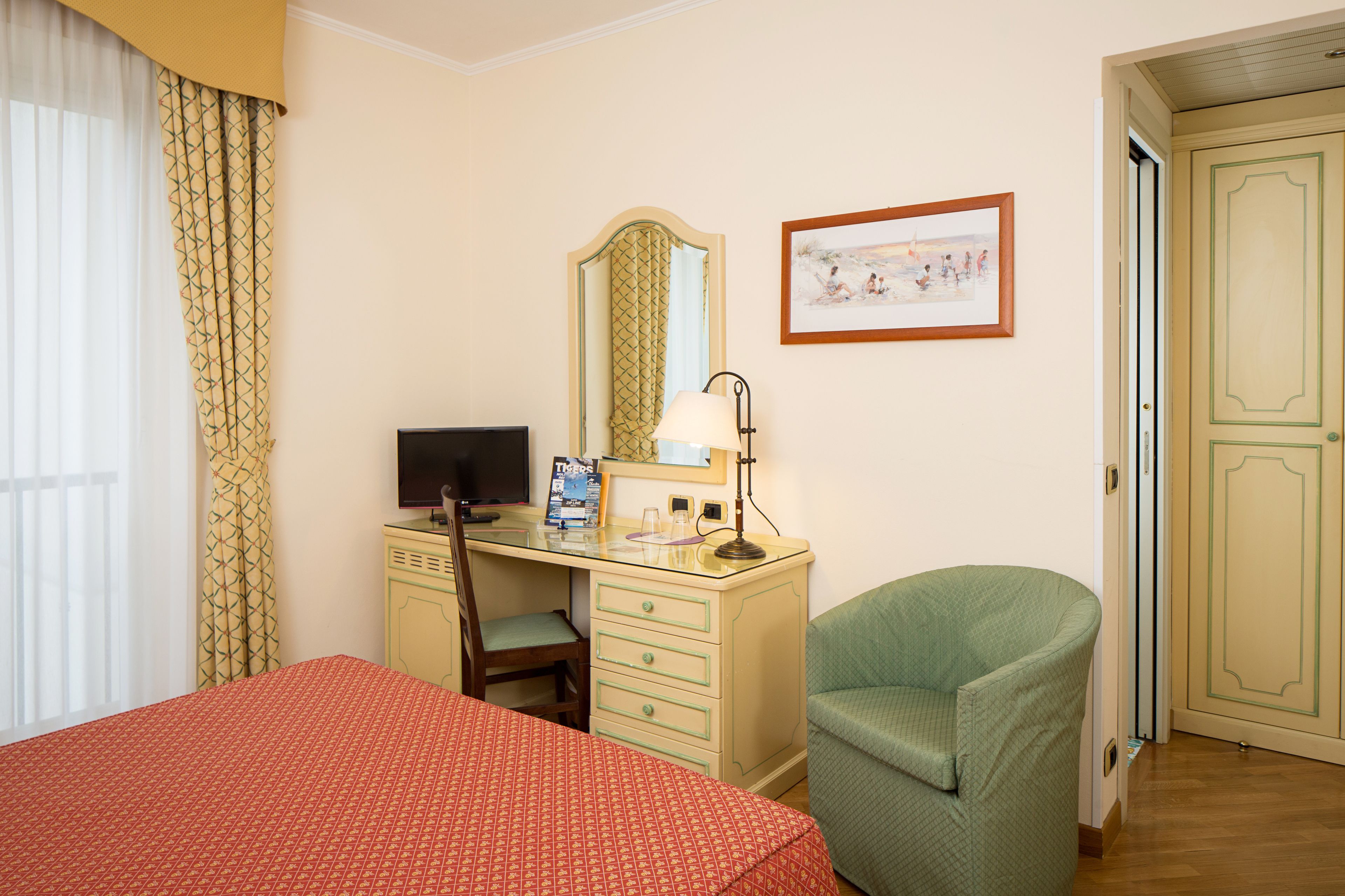 Standard-Doppelzimmer, Blick auf den Innenhof