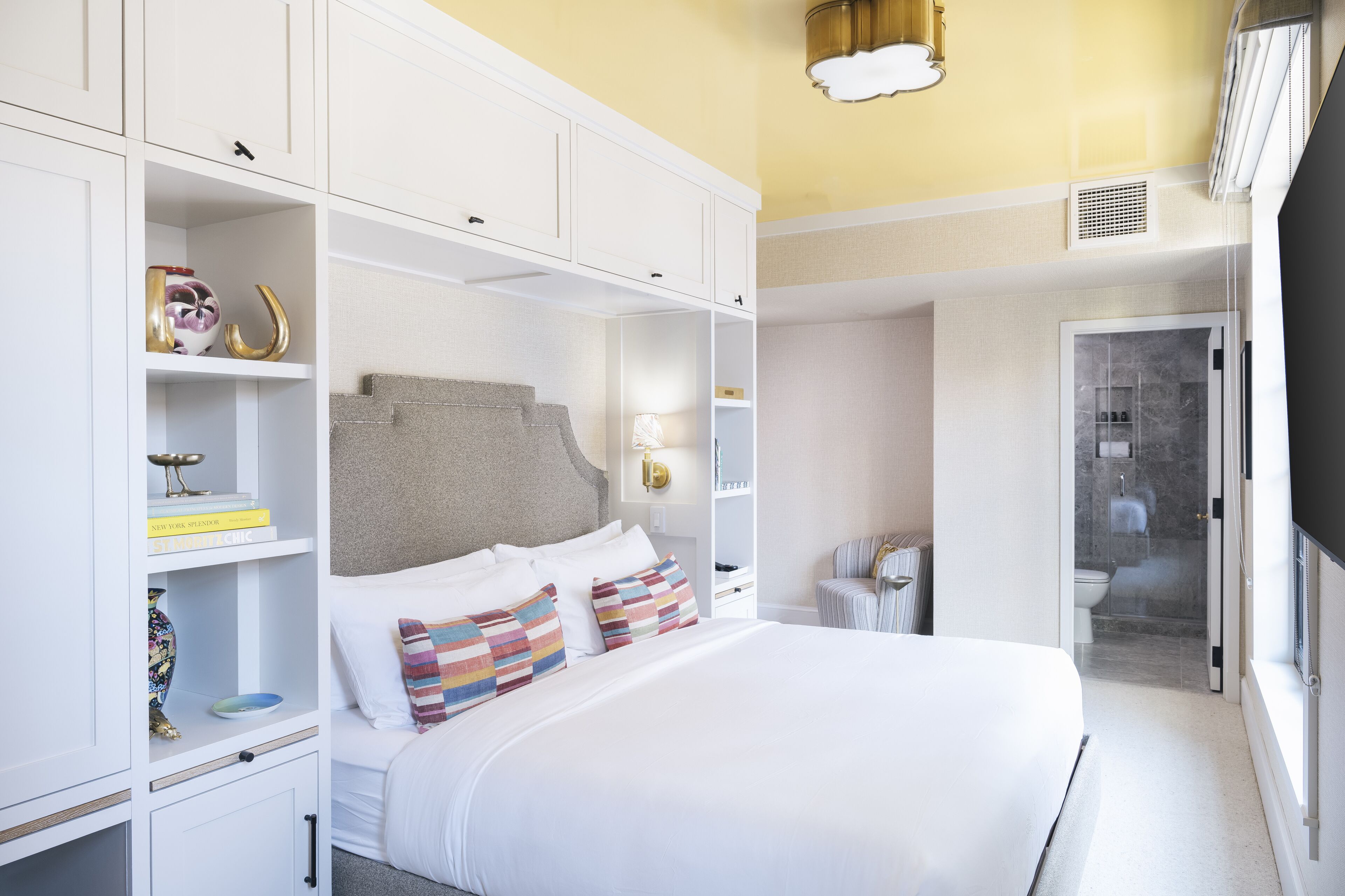 Photo - Beacon Hill Hotel