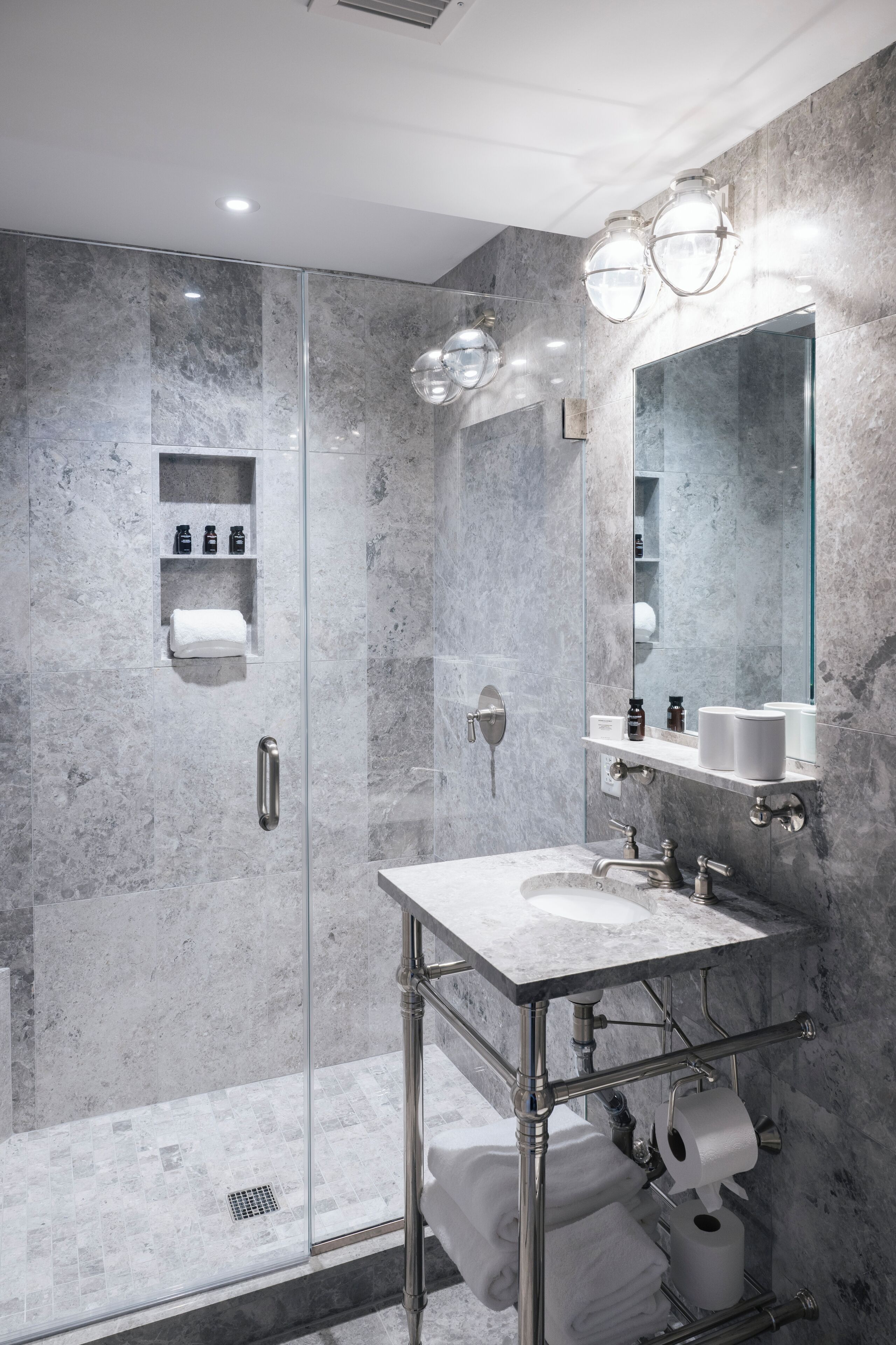 Photo - Beacon Hill Hotel