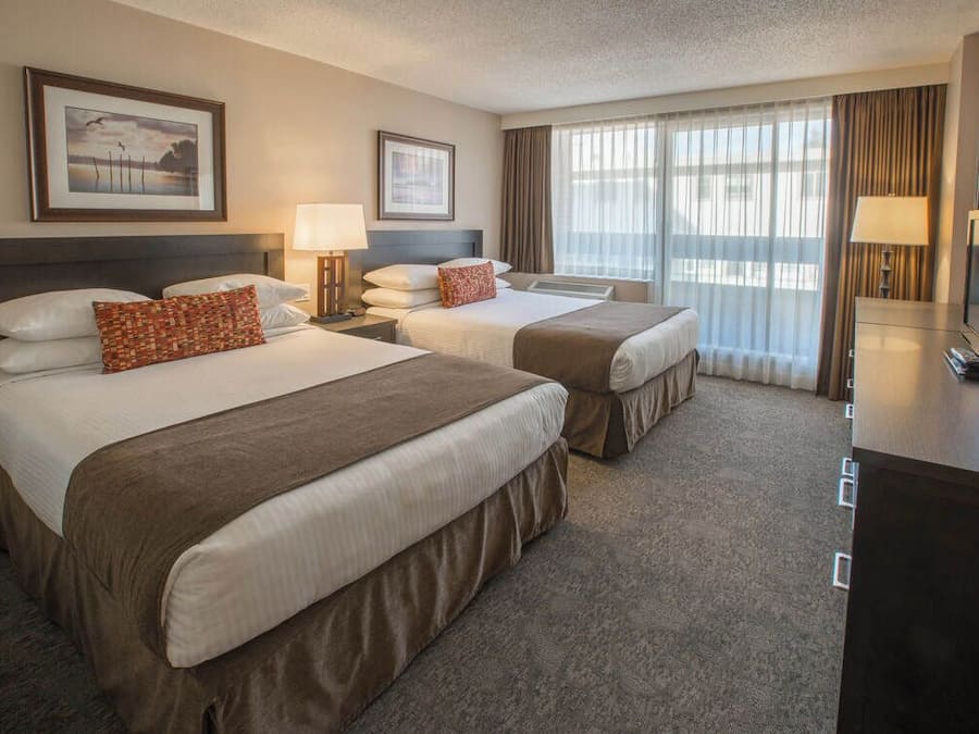 In-room safe, desk, blackout drapes, iron/ironing board