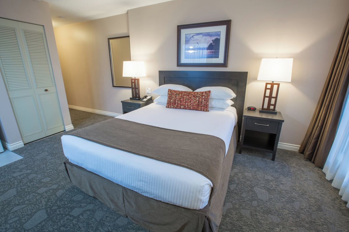 In-room safe, desk, blackout drapes, iron/ironing board