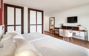 In-room safe, desk, soundproofing, free WiFi - H10 Salou Princess (Salou)