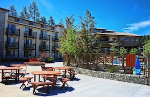 Exterior - Holiday Inn Resort The Lodge At Big Bear Lake by IHG (Big Bear Lake)