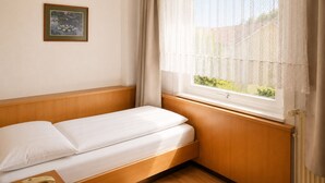 Classic Single Room - Hotel Kull von Schmidsfelden (Bad Herrenalb)