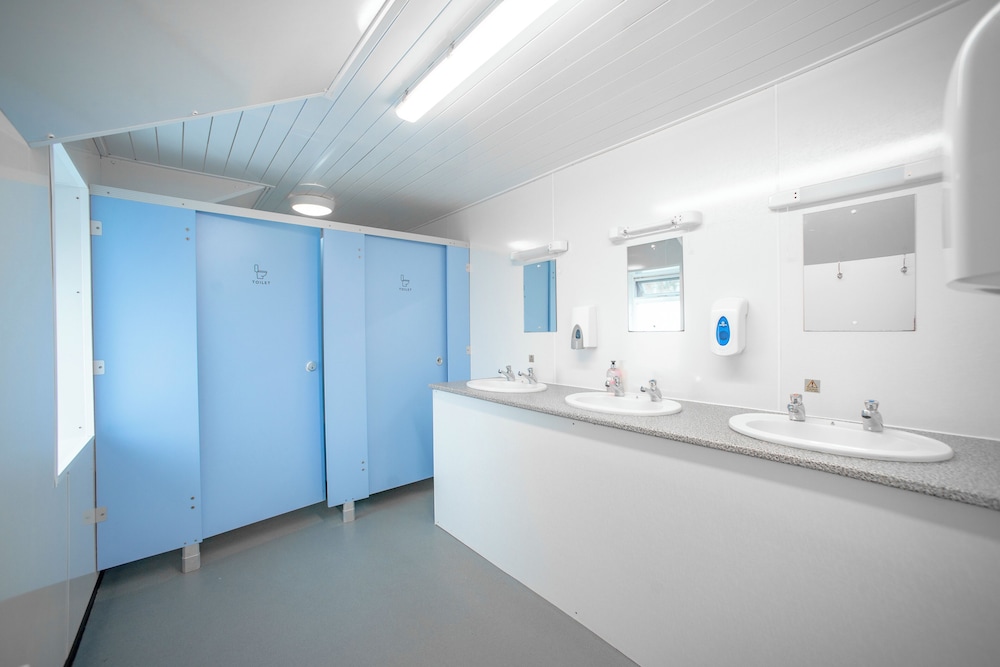 Rowardennan Lodge Youth Hostel by null