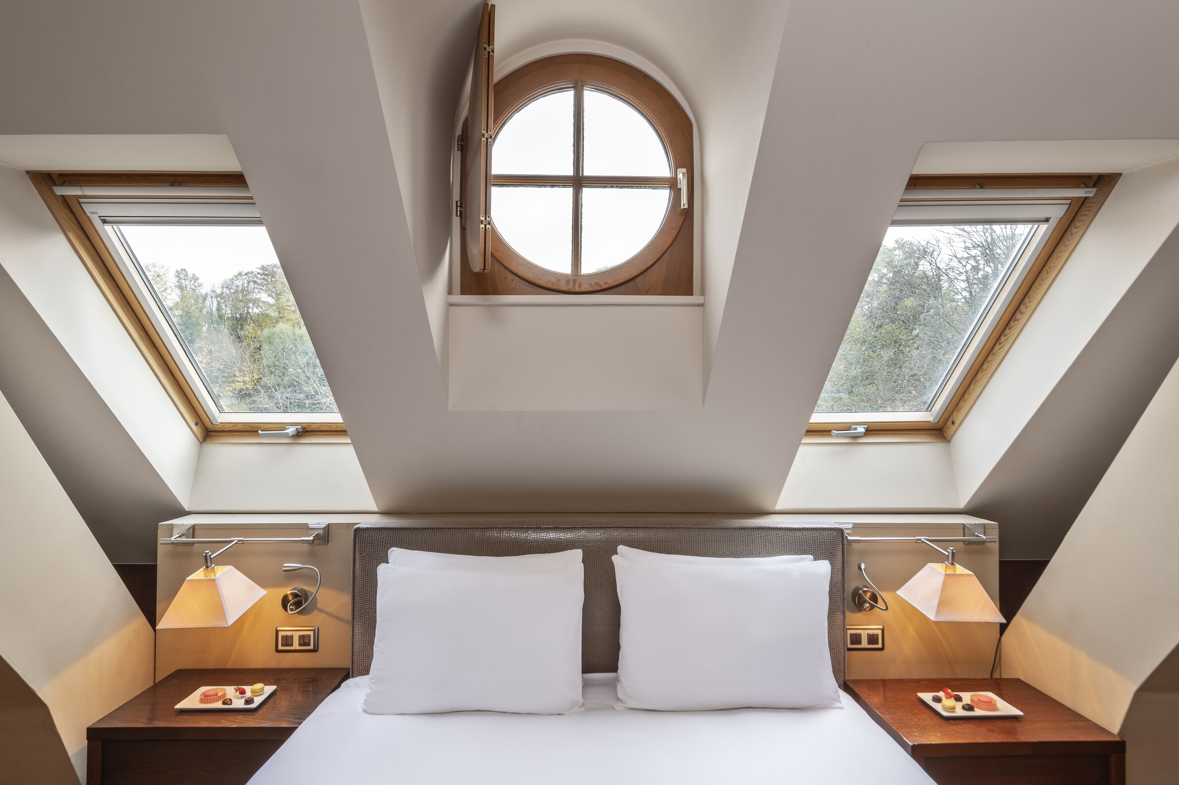 superior room, 1 queen bed, garden view | free minibar items, desk, laptop workspace, soundproofing