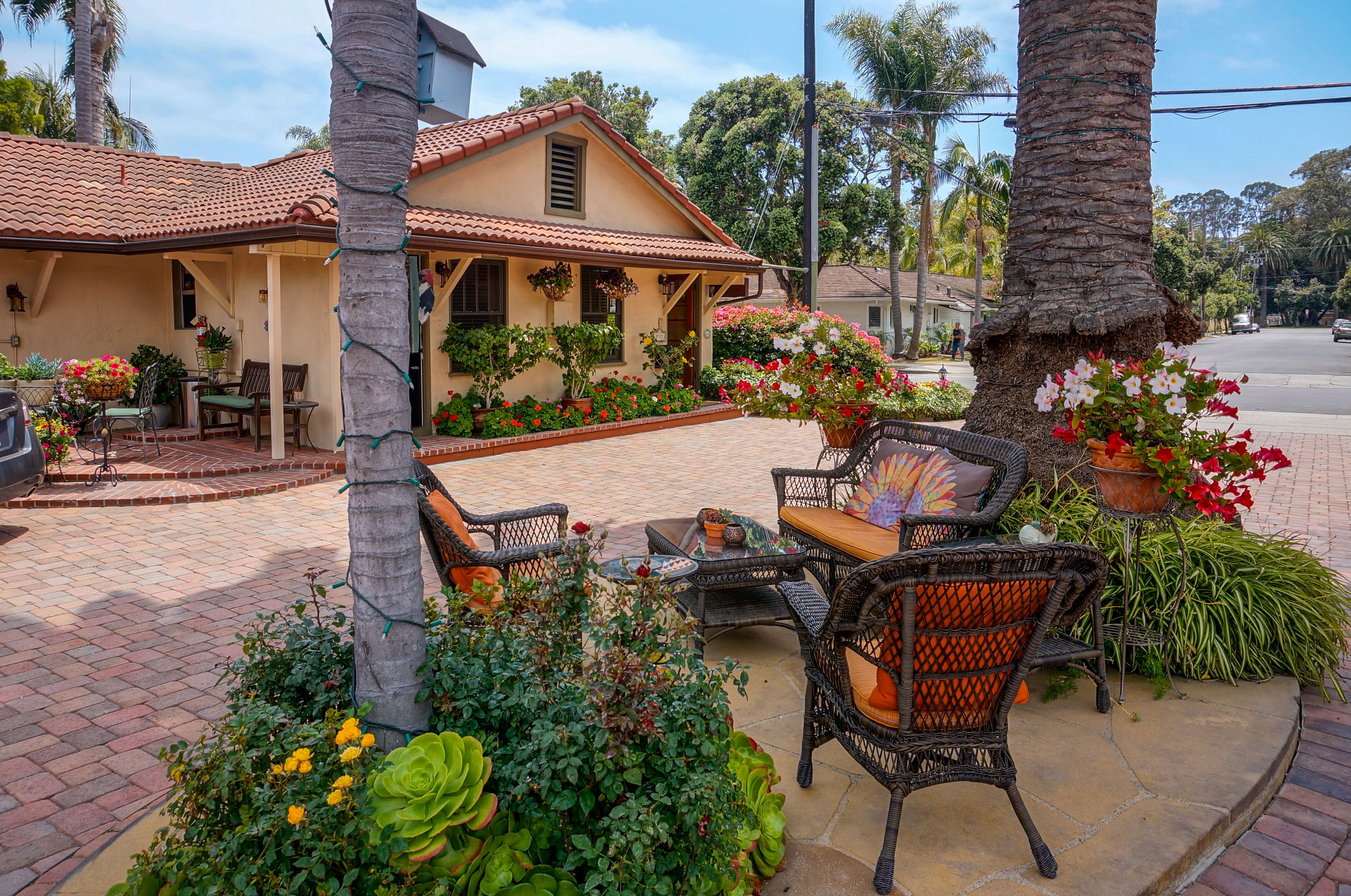 تناول الطعام بالخارج