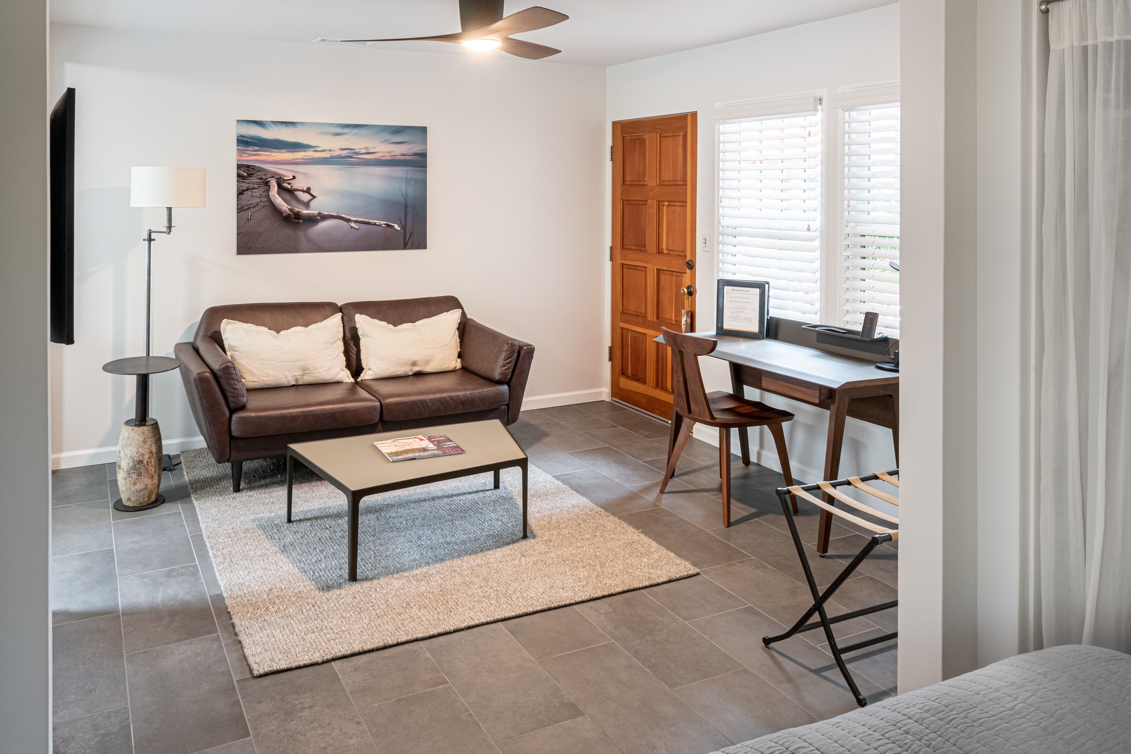 studio, 1 queen bed (4) | living area | 40-inch tv with cable channels