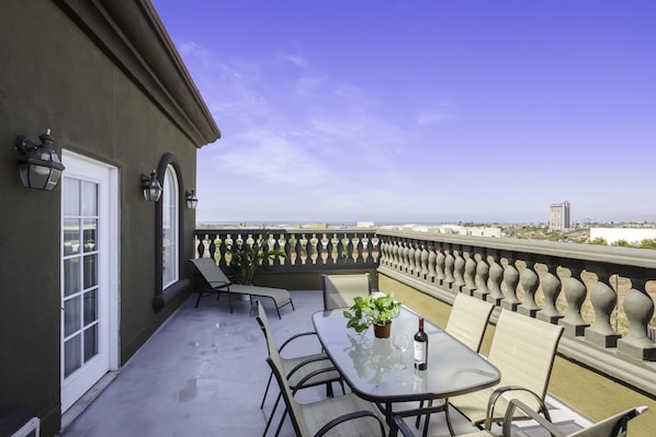 Suite, 1 King Bed with Sofa bed, Balcony | Balcony view