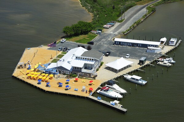 Marina - Lowes Wharf Marina Inn (Sherwood)