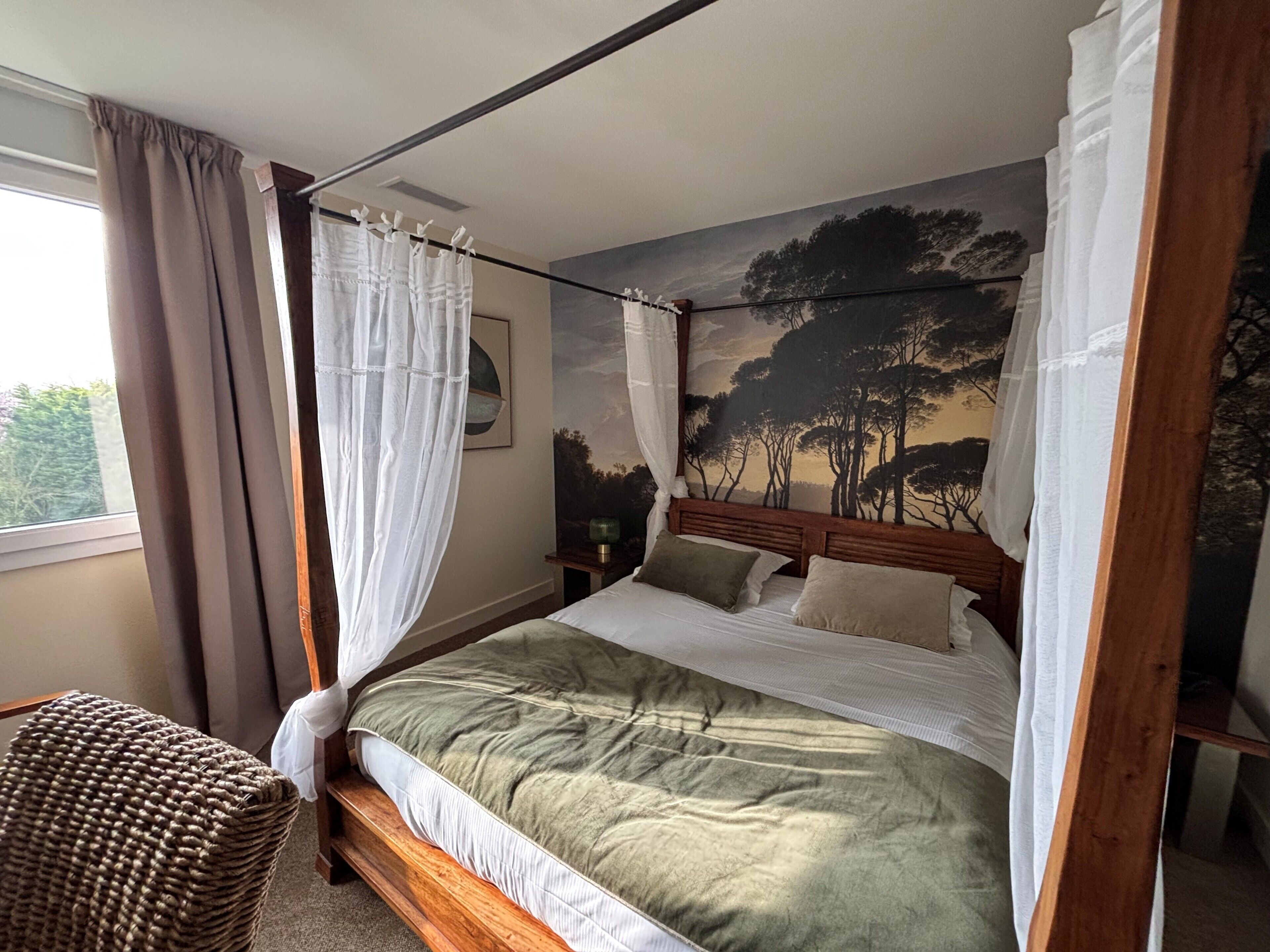 Individually decorated, individually furnished, free WiFi, bed sheets