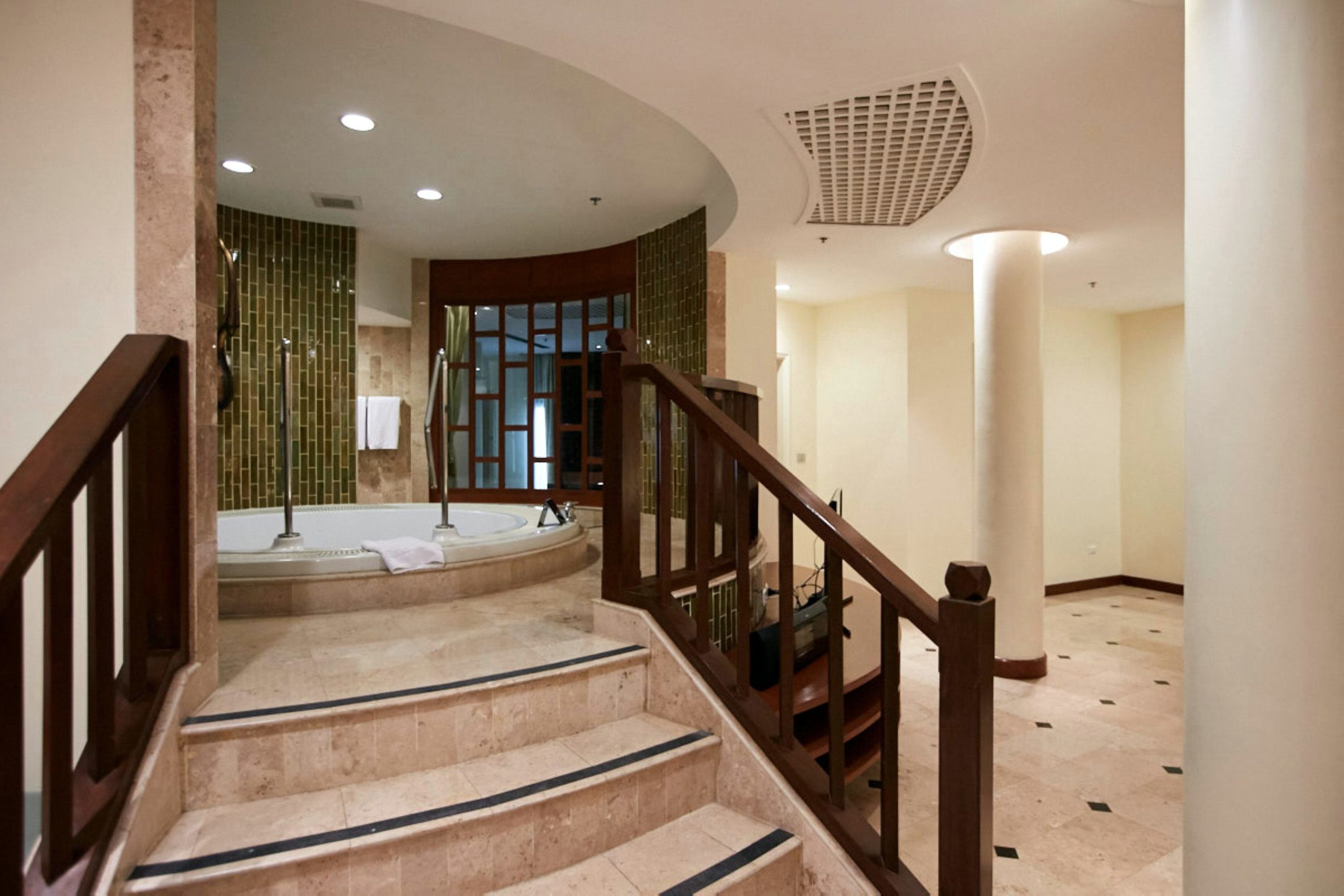 ambassador suite (2 bedrooms with jacuzzi) (corner wing)  | private spa tub