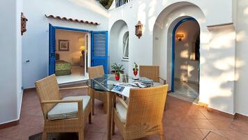 Suite Giardino | Terassi/patio