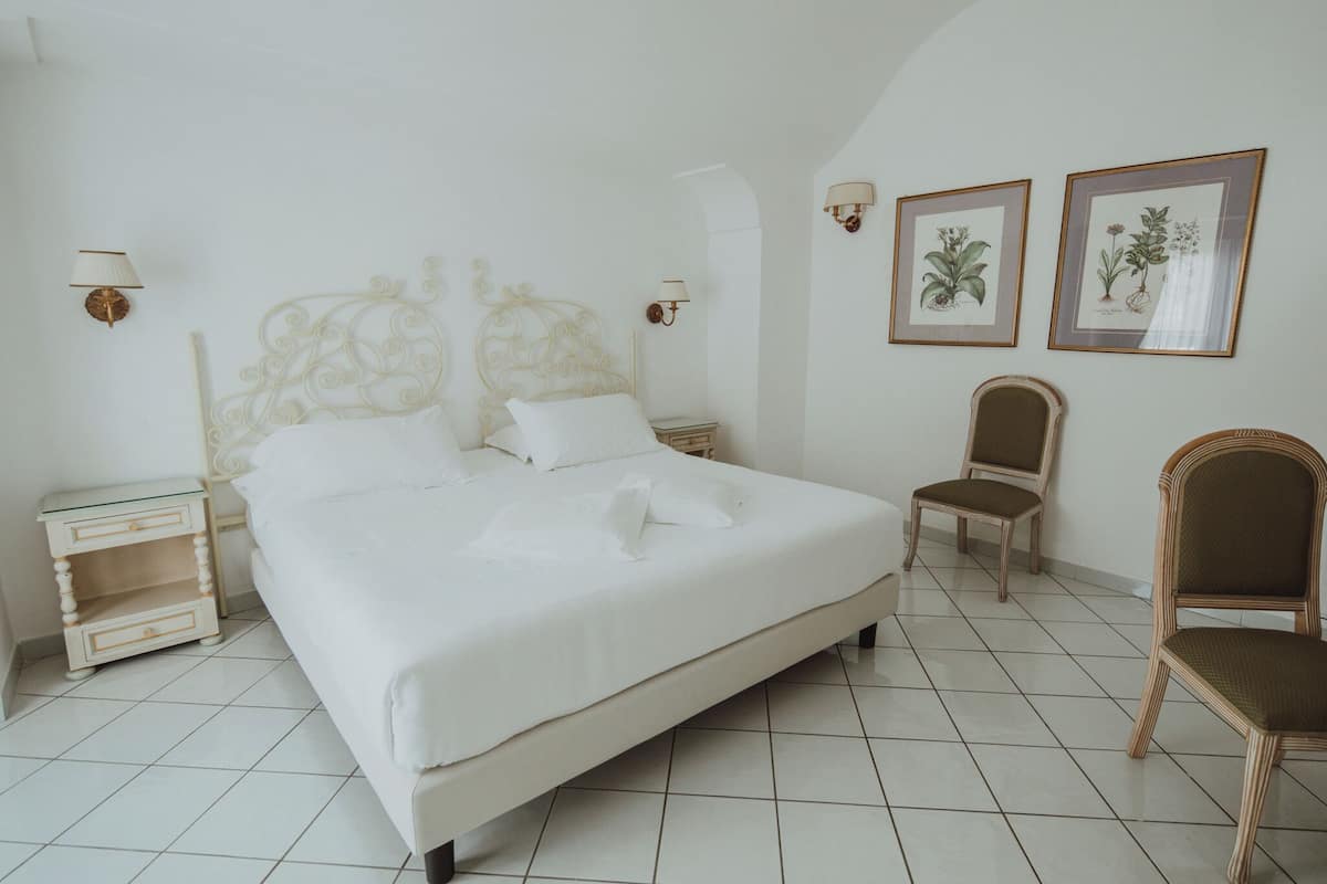 Suite Giardino | 1 bedroom, Frette Italian sheets, premium bedding, pillow-top beds