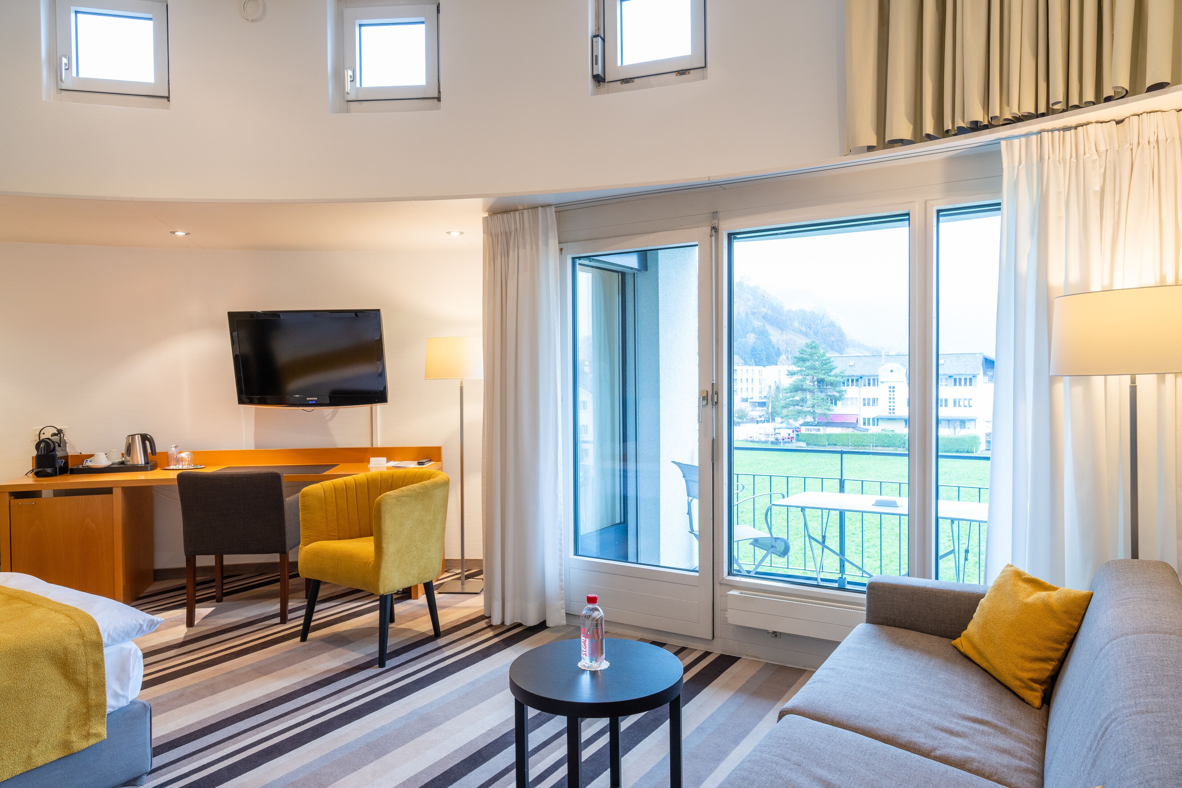 family suite | premium bedding, minibar, in-room safe, desk