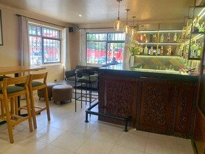 Bar (on property) - Agustos Cusco (Cusco)
