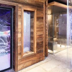 Sauna, hot tub, steam room, body treatments, hydrotherapy, aromatherapy