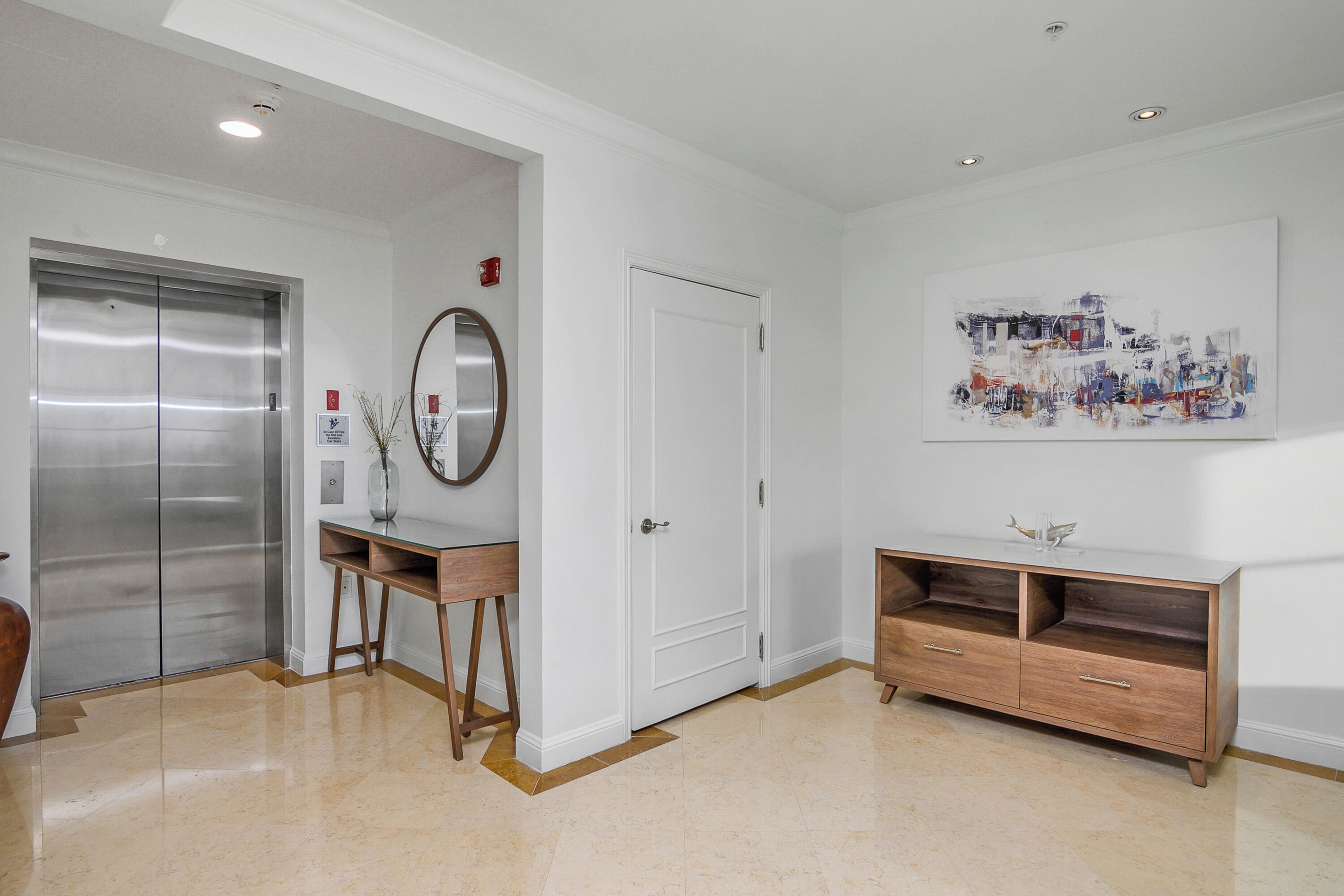 penthouse, 2 bedrooms, city view | premium bedding, pillow-top beds, in-room safe, desk