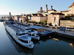Exterior - Hotel Koenig (Passau)