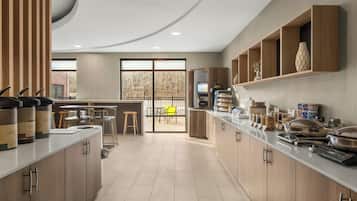 Colazione continentale inclusa, servita tutte le mattine