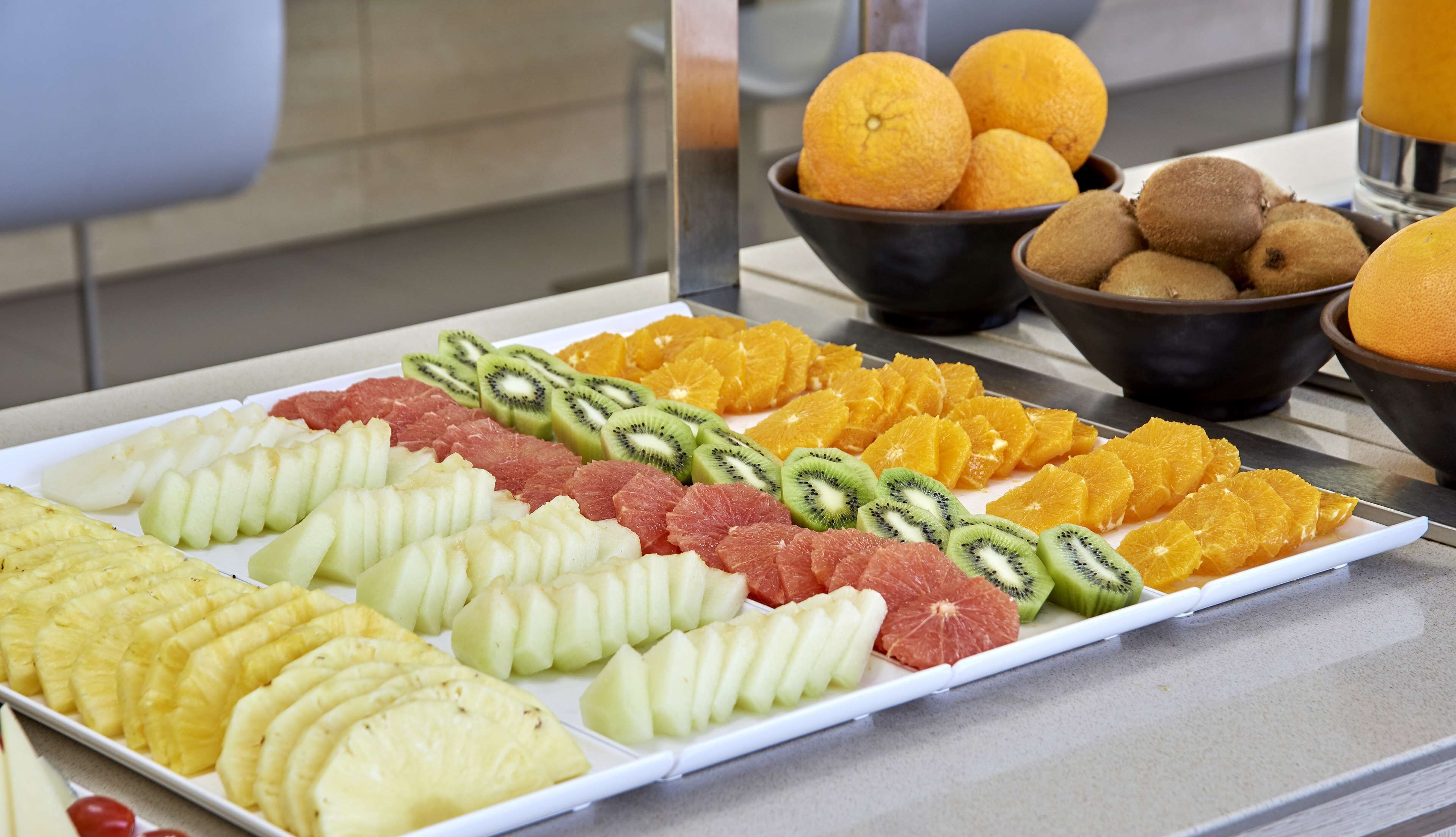 daily buffet breakfast for a fee