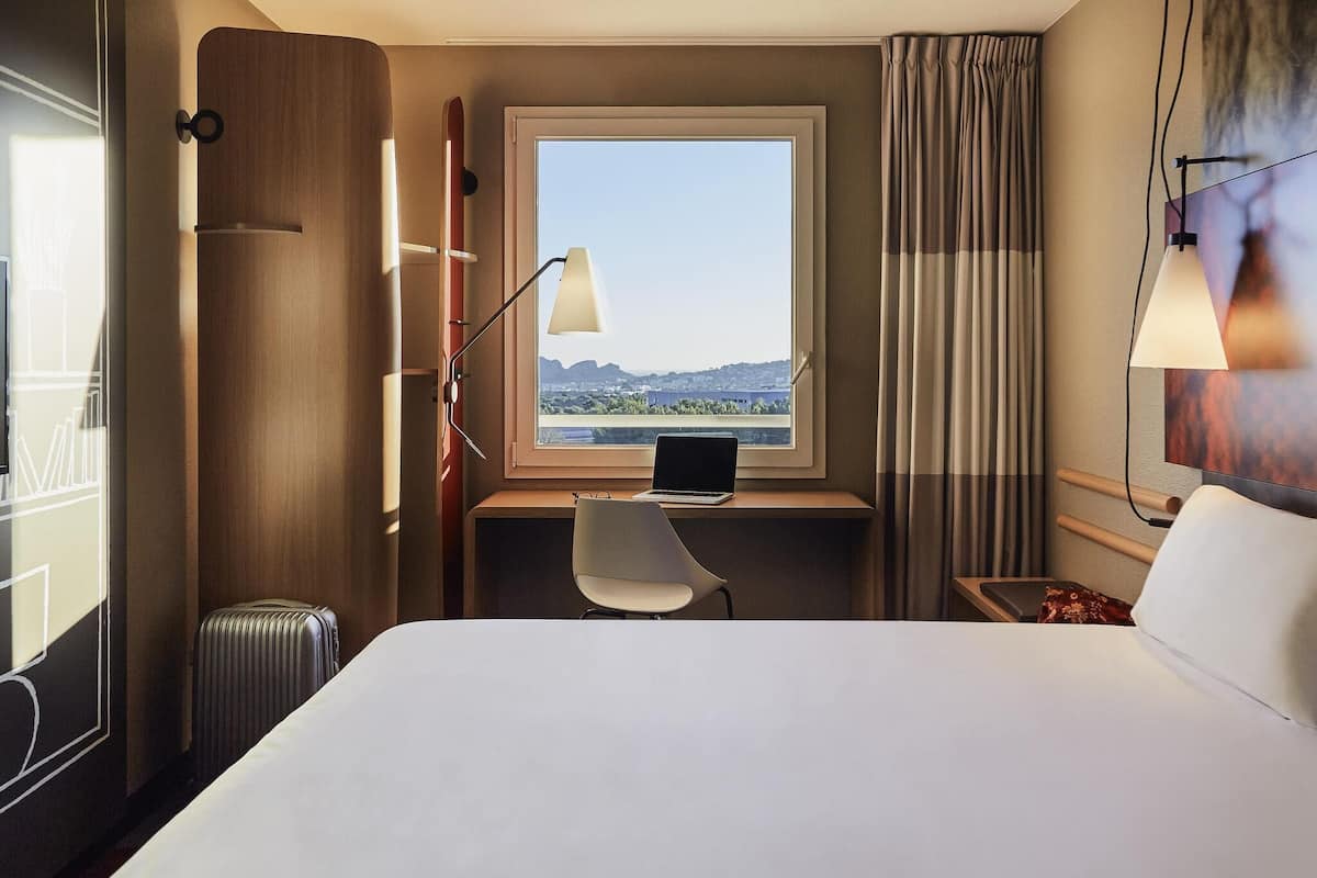 Double Room, Sea View | Premium bedding, pillowtop beds, desk, blackout drapes