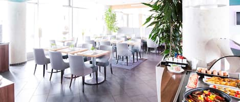 Daily buffet breakfast (EUR 22 per person)