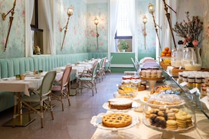 Colazione continentale inclusa, servita tutte le mattine