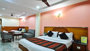 Family Room | Desk, WiFi - Hotel Chand Palace (New Delhi)