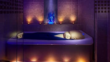 Sauna, steam room, Turkish bath, body treatments, mud baths