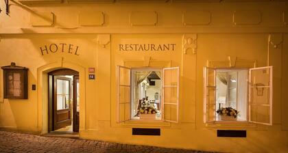 Boutique Hotel Constans