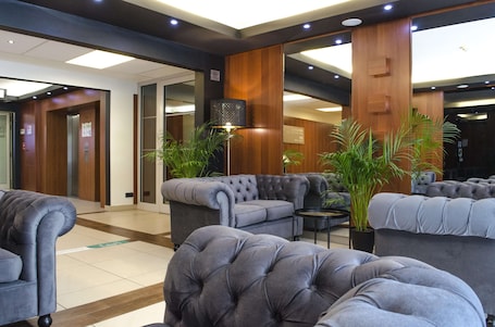 Lobby. Best Western Hotel Portos
