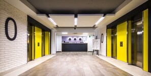 Property entrance - Hotel Aramis (Warsaw)